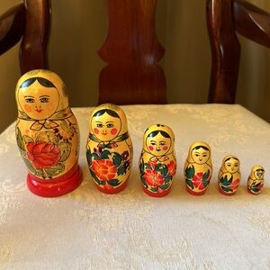 Vintage hand-painted Russian Matryoshka Doll nesting set, 6 total